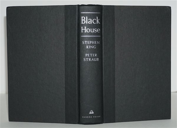 black.7 (600 x 435)