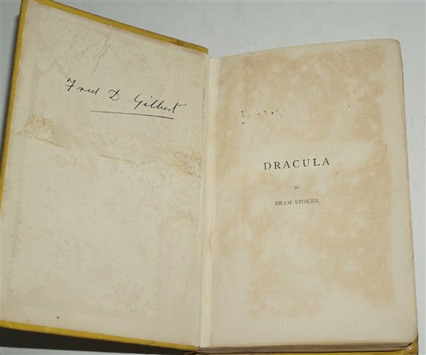 dracula.8 (600 x 500)